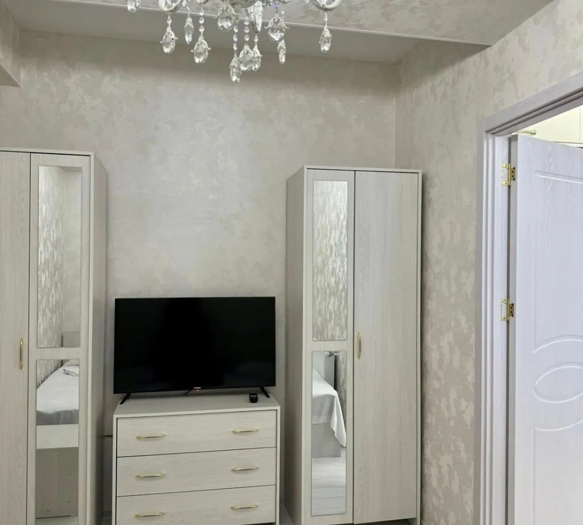 Den House Apartment Tbilisi